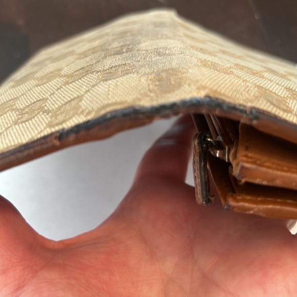 Gucci Monogram long wallet - Picture 11 of 16